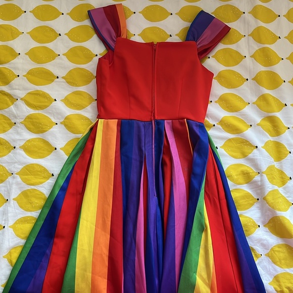 Unique Vintage XS Rainbow Sleeveless Dress💞 - Picture 10 of 11